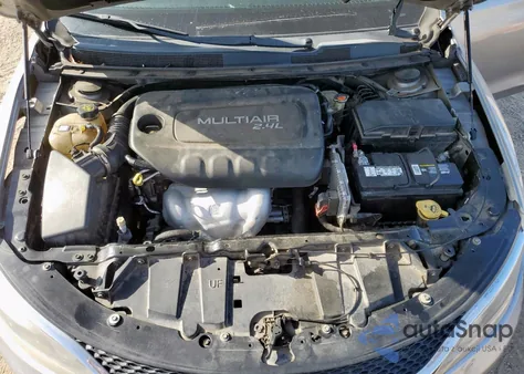 2015 Chrysler 200 Limited z USA, uszkodzony, nr VIN 1C3CCCAB0FN746194